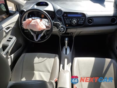 Zdjęcie 8 z 15 samochodu: 2012 HONDA INSIGHT EX VIN:JHMZE2H72CS003236 - miniatura