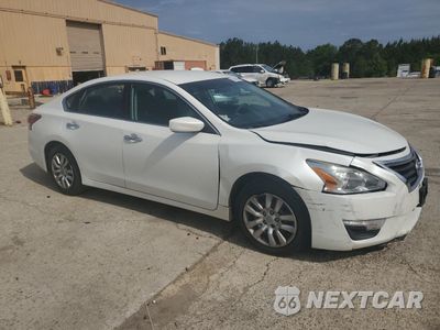 Czwarte zdjęcie samochodu z boku: 2015 NISSAN ALTIMA 2.5 VIN:1N4AL3APXFN320761 - miniatura
