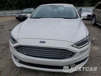 Piąte zdjęcie samochodu w środku: 2018 FORD FUSION SE HYBRID VIN:3FA6P0LU9JR171907 - miniatura