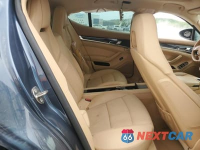 Zdjęcie 10 z 12 samochodu: 2010 PORSCHE PANAMERA S VIN:WP0AB2A76AL063559 - miniatura
