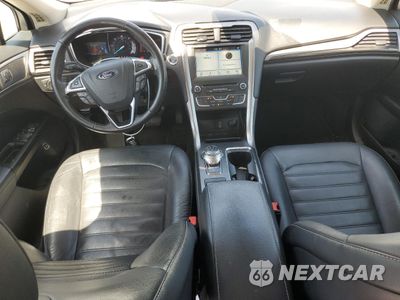 Zdjęcie 8 z 13 samochodu: 2017 FORD FUSION SE HYBRID VIN:3FA6P0LU0HR408892 - miniatura