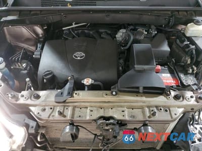 Zdjęcie 12 z 14 samochodu: 2019 TOYOTA HIGHLANDER XLE VIN:5TDJZRFH5KS921187 - miniatura