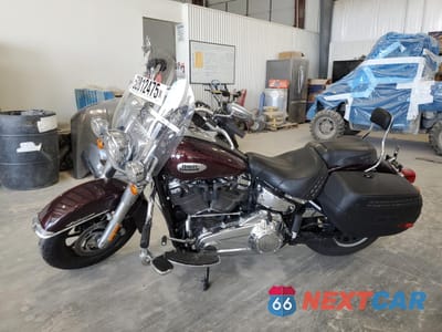 Trzecie zdjęcie samochodu z tyłu: 2022 HARLEY-DAVIDSON FLHCS VIN:1HD1YBK19NB017064 - miniatura