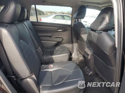 Zdjęcie 12 z 16 samochodu: 2021 TOYOTA HIGHLANDER XLE VIN:5TDGZRBH0MS066868 - miniatura