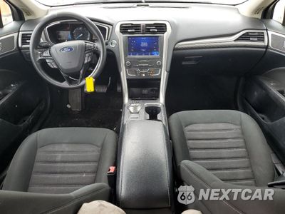 Zdjęcie 8 z 13 samochodu: 2020 FORD FUSION SE VIN:3FA6P0T92LR150041 - miniatura