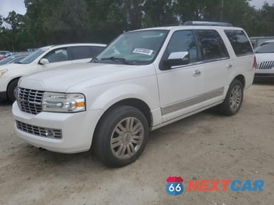 2011 LINCOLN NAVIGATOR 5LMJJ2H51BEJ05402 - główne zdjęcie licytacji z USA - miniatura
