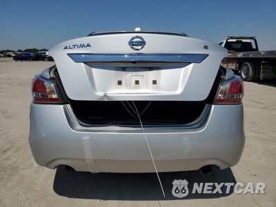 Zdjęcie 6 z 12 samochodu: 2015 NISSAN ALTIMA 2.5 VIN:1N4AL3AP9FN373130 - miniatura