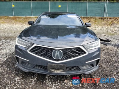 Piąte zdjęcie samochodu w środku: 2018 ACURA RLX TECH VIN:JH4KC1F55JC001183 - miniatura