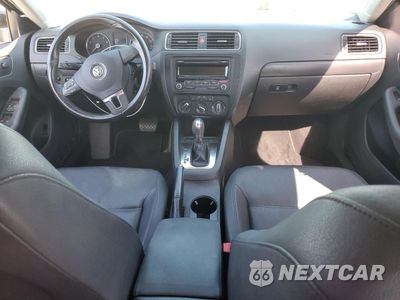 Zdjęcie 8 z 12 samochodu: 2012 VOLKSWAGEN JETTA SE VIN:3VWDP7AJ7CM451650 - miniatura