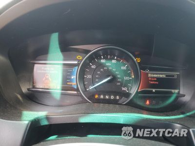 Zdjęcie 9 z 13 samochodu: 2017 FORD EXPLORER XLT VIN:1FM5K7DH4HGB06863 - miniatura