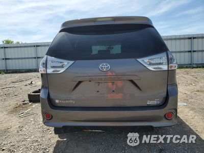 Zdjęcie 6 z 16 samochodu: 2017 TOYOTA SIENNA SE VIN:5TDXZ3DC3HS873163 - miniatura