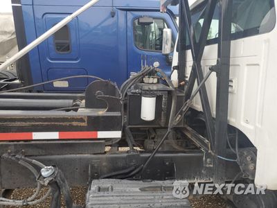 Zdjęcie 6 z 11 samochodu: 2011 FORD F650 SUPER DUTY VIN:3FRNF6FC6BV364431 - miniatura