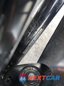 Zdjęcie 9 z 9 samochodu: 2002 HARLEY-DAVIDSON FLHTCUI SHRINE VIN:1HD1FLW182Y604502 - miniatura
