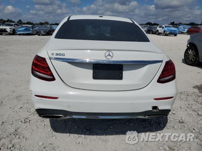 Zdjęcie 6 z 12 samochodu: 2017 MERCEDES-BENZ E 300 VIN:WDDZF4JBXHA133888 - miniatura