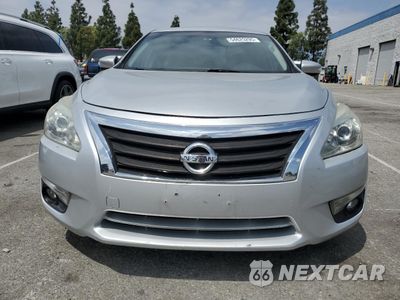 Piąte zdjęcie samochodu w środku: 2015 NISSAN ALTIMA 2.5 VIN:1N4AL3AP5FC482910 - miniatura