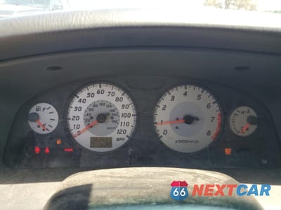 Zdjęcie 9 z 15 samochodu: 2001 NISSAN PATHFINDER LE VIN:JN8DR09Y61W599344 - miniatura