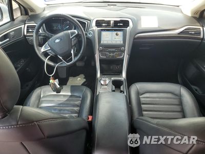 Zdjęcie 8 z 12 samochodu: 2017 FORD FUSION SE HYBRID VIN:3FA6P0LU0HR409556 - miniatura