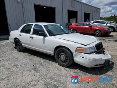 Czwarte zdjęcie samochodu z boku: 2009 FORD CROWN VICTORIA POLICE INTERCEPTOR VIN:2FAHP71V79X116544 - miniatura