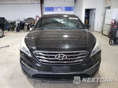 Piąte zdjęcie samochodu w środku: 2015 HYUNDAI SONATA SPORT VIN:5NPE34AB2FH037163 - miniatura