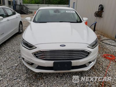 Piąte zdjęcie samochodu w środku: 2017 FORD FUSION SE HYBRID VIN:3FA6P0LU9HR409491 - miniatura