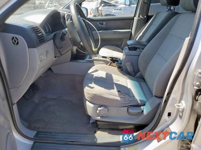 Zdjęcie 7 z 12 samochodu: 2009 KIA SORENTO LX VIN:KNDJC735195868486 - miniatura