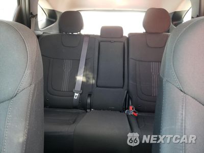 Zdjęcie 10 z 13 samochodu: 2023 HYUNDAI TUCSON SEL VIN:5NMJBCAE6PH263016 - miniatura