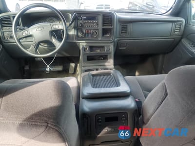 Zdjęcie 8 z 14 samochodu: 2005 CHEVROLET SILVERADO C1500 VIN:2GCEC13T051256952 - miniatura
