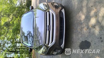 Zdjęcie 6 z 11 samochodu: 2017 FORD ESCAPE SE VIN:1FMCU0GD6HUD48718 - miniatura