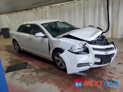 Czwarte zdjęcie samochodu z boku: 2011 CHEVROLET MALIBU 1LT VIN:1G1ZC5E11BF152861 - miniatura
