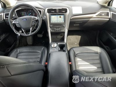 Zdjęcie 8 z 13 samochodu: 2018 FORD FUSION SE HYBRID VIN:3FA6P0LU2JR129871 - miniatura