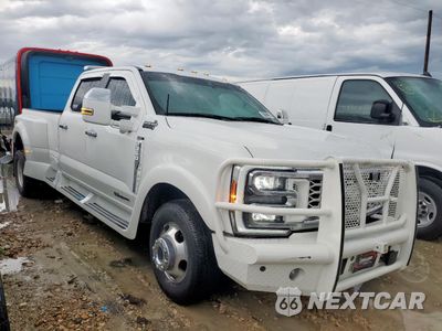 Czwarte zdjęcie samochodu z boku: 2023 FORD F350 SUPER DUTY VIN:1FT8W3DT0PED51429 - miniatura