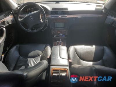 Zdjęcie 8 z 14 samochodu: 2004 MERCEDES-BENZ S 500 VIN:WDBNG75JX4A414185 - miniatura