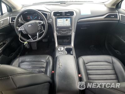 Zdjęcie 8 z 12 samochodu: 2017 FORD FUSION SE HYBRID VIN:3FA6P0LU7HR409618 - miniatura