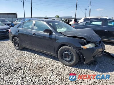 Czwarte zdjęcie samochodu z boku: 2007 TOYOTA CAMRY LE VIN:4T1BE46K07U664145 - miniatura