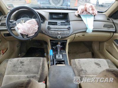 Zdjęcie 8 z 13 samochodu: 2008 HONDA ACCORD LX VIN:JHMCP26358C073346 - miniatura