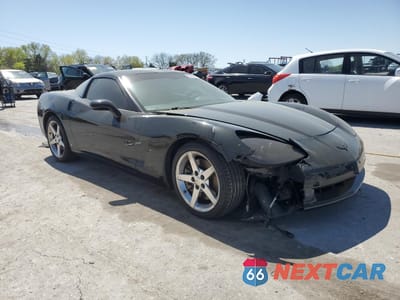 Czwarte zdjęcie samochodu z boku: 2006 CHEVROLET CORVETTE VIN:1G1YY26U765101882 - miniatura