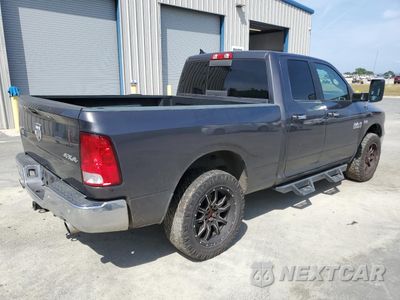 Trzecie zdjęcie samochodu z tyłu: 2018 RAM 1500 SLT VIN:1C6RR7GT9JS115411 - miniatura