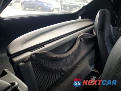 Zdjęcie 10 z 14 samochodu: 1999 MAZDA MX-5 MIATA VIN:JM1NB3535X0123761 - miniatura