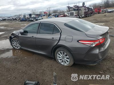 Drugie zdjęcie samochodu z przodu: 2018 TOYOTA CAMRY L VIN:4T1B11HK9JU032937 - miniatura