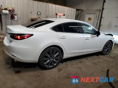 Trzecie zdjęcie samochodu z tyłu: 2019 MAZDA 6 TOURING VIN:JM1GL1VM3K1505356 - miniatura