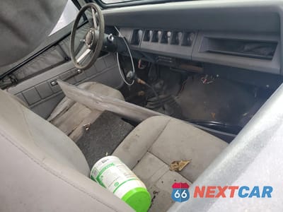 Zdjęcie 8 z 12 samochodu: 1989 JEEP WRANGLER VIN:1J4FY29T8KJ149494 - miniatura