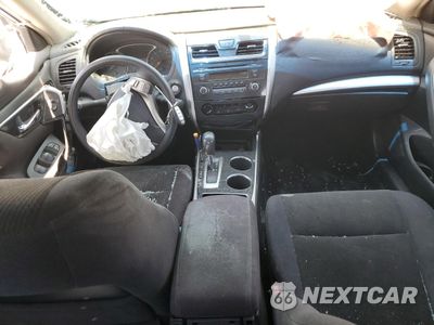 Zdjęcie 8 z 15 samochodu: 2013 NISSAN ALTIMA 2.5 VIN:1N4AL3AP1DC110283 - miniatura