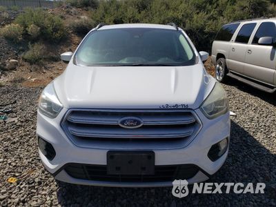 Piąte zdjęcie samochodu w środku: 2018 FORD ESCAPE SEL VIN:1FMCU9HD0JUA44213 - miniatura