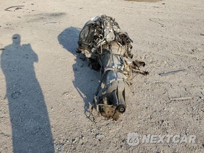 Zdjęcie 6 z 11 samochodu: 2019 CHEVROLET SILVERADO K1500 LT VIN:3GCUYDED6KG257689 - miniatura