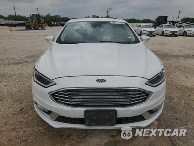 Piąte zdjęcie samochodu w środku: 2017 FORD FUSION SE HYBRID VIN:3FA6P0LUXHR409385 - miniatura
