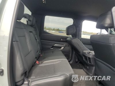 Zdjęcie 10 z 13 samochodu: 2025 TOYOTA TUNDRA CREWMAX SR VIN:5TFLA5DBXSX265425 - miniatura
