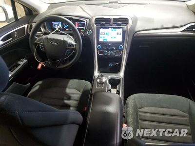 Zdjęcie 8 z 12 samochodu: 2019 FORD FUSION SE VIN:3FA6P0LU4KR124804 - miniatura
