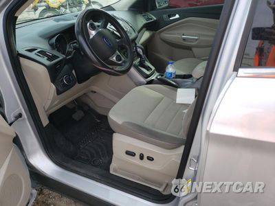 Zdjęcie 7 z 13 samochodu: 2015 FORD ESCAPE SE VIN:1FMCU0G75FUB62966 - miniatura