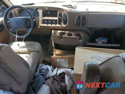 Zdjęcie 8 z 13 samochodu: 1999 DODGE RAM VAN B1500 VIN:2B6HB11Z5XK534656 - miniatura