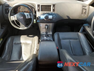 Zdjęcie 8 z 13 samochodu: 2006 INFINITI FX35 VIN:JNRAS08W26X209084 - miniatura